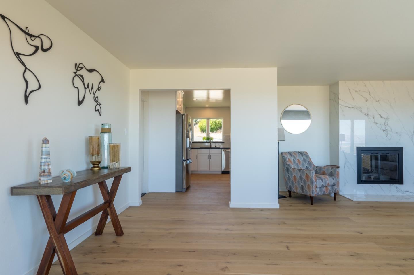 Detail Gallery Image 43 of 62 For 15 Buckland Ct, San Carlos,  CA 94070 - 3 Beds | 2/1 Baths