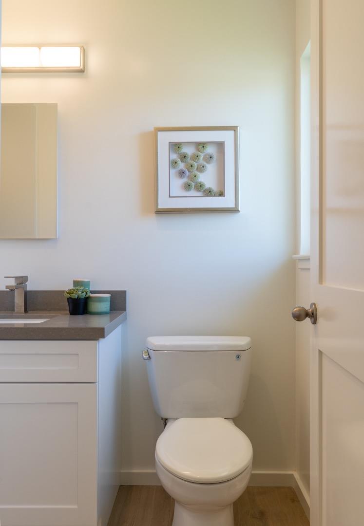 Detail Gallery Image 55 of 62 For 15 Buckland Ct, San Carlos,  CA 94070 - 3 Beds | 2/1 Baths