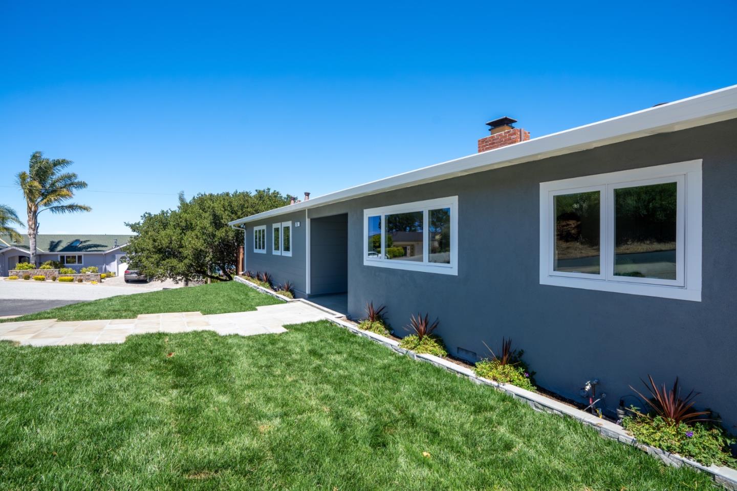 Detail Gallery Image 6 of 62 For 15 Buckland Ct, San Carlos,  CA 94070 - 3 Beds | 2/1 Baths