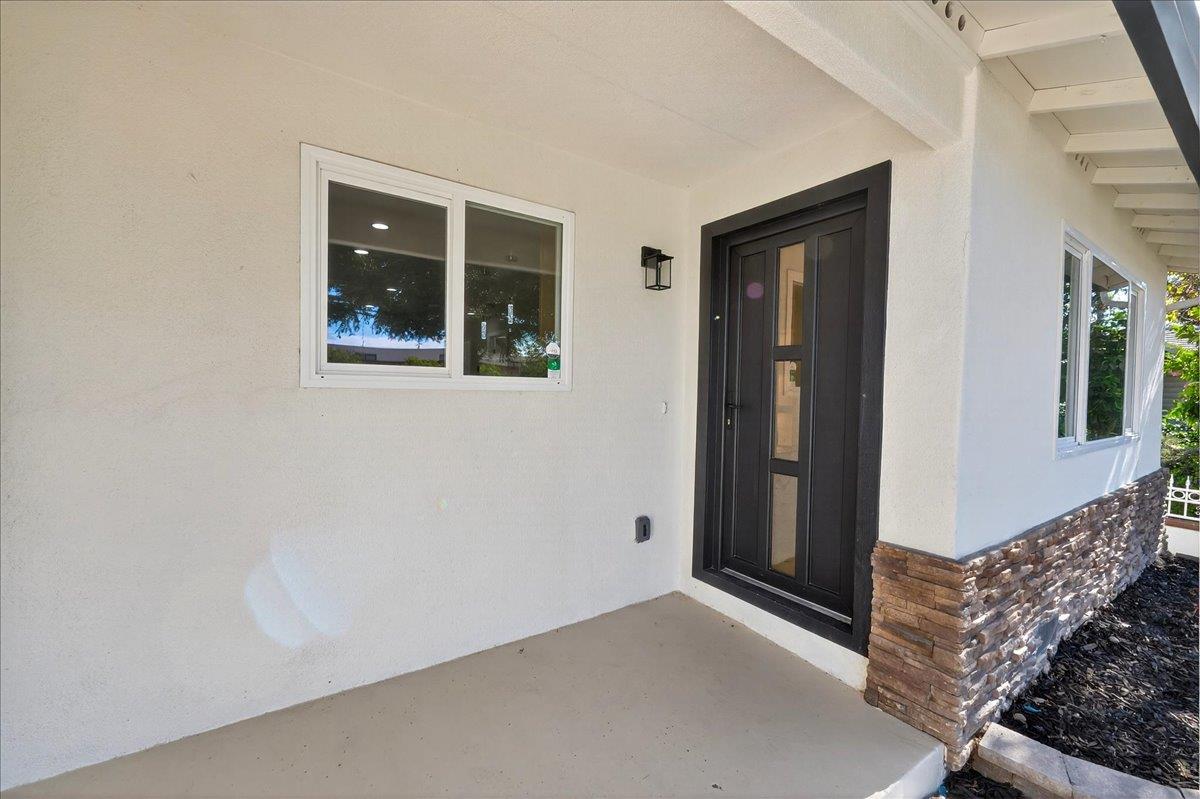 Detail Gallery Image 3 of 38 For 3146 Marten Ave, San Jose,  CA 95148 - 4 Beds | 2 Baths