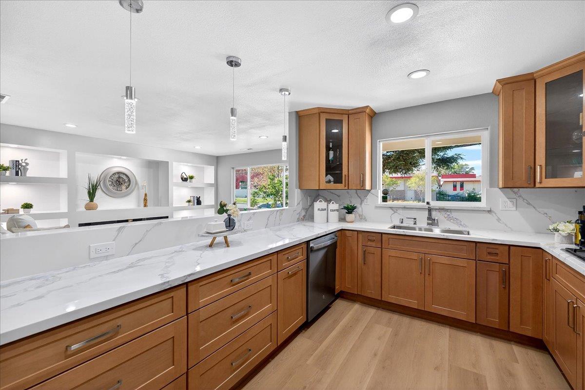 Detail Gallery Image 9 of 38 For 3146 Marten Ave, San Jose,  CA 95148 - 4 Beds | 2 Baths