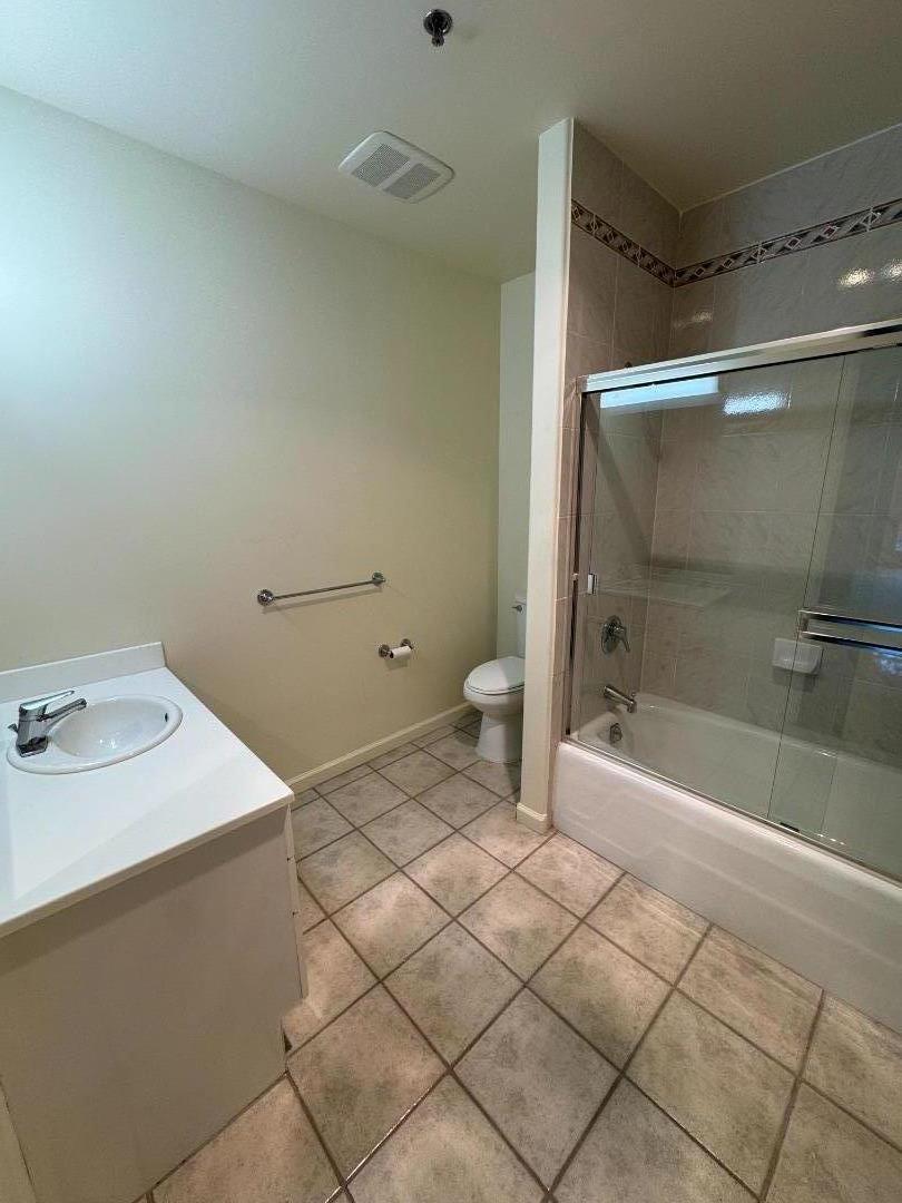 Photo #17: ML82036084 Listing: Photo #17