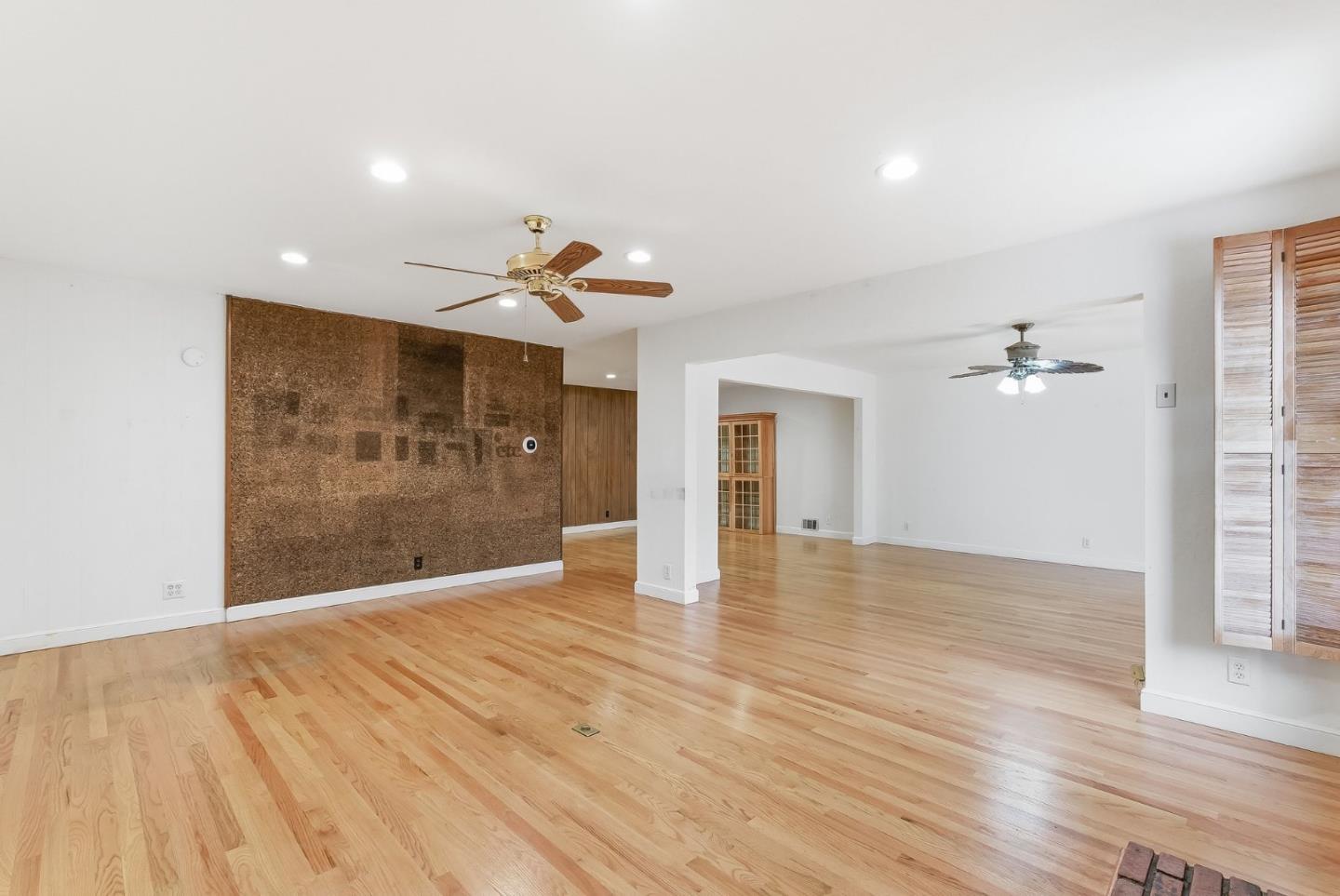 Detail Gallery Image 29 of 47 For 3060 Mark Ave, Santa Clara,  CA 95051 - 3 Beds | 2 Baths