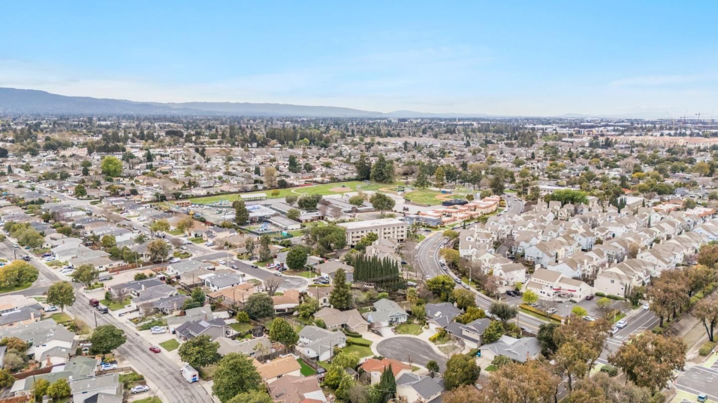 Detail Gallery Image 45 of 47 For 3060 Mark Ave, Santa Clara,  CA 95051 - 3 Beds | 2 Baths