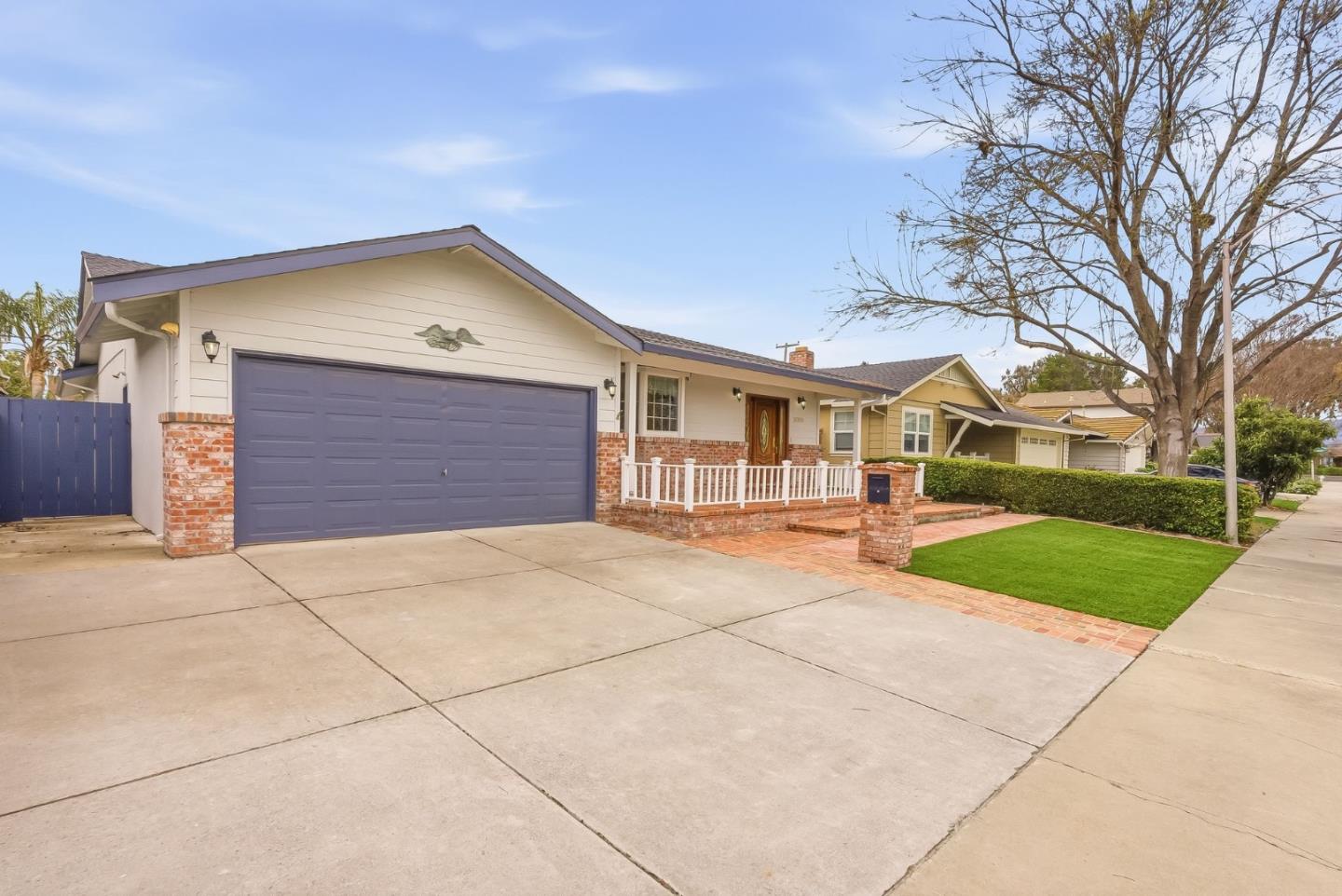 Detail Gallery Image 5 of 47 For 3060 Mark Ave, Santa Clara,  CA 95051 - 3 Beds | 2 Baths