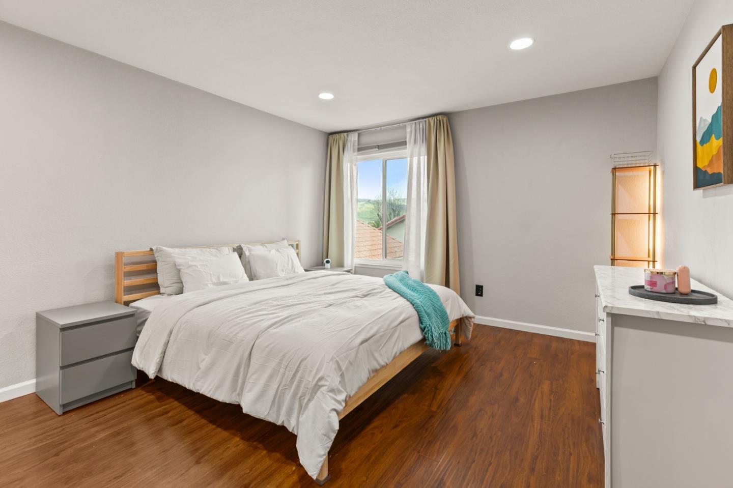 Detail Gallery Image 20 of 28 For 610 Skyway Dr, San Jose,  CA 95111 - 3 Beds | 3 Baths