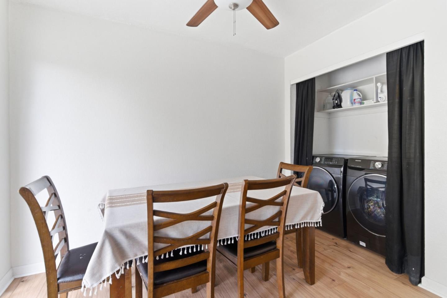 Detail Gallery Image 13 of 33 For 1296 Spruce Ln #44,  Manteca,  CA 95336 - 2 Beds | 1/1 Baths