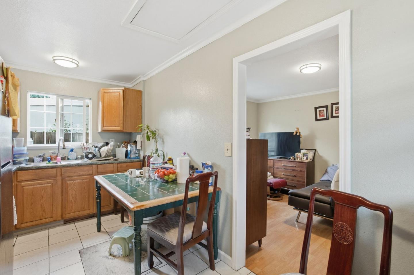 Detail Gallery Image 19 of 26 For 344 Buckeye St, Redwood City,  CA 94063 - 3 Beds | 3 Baths