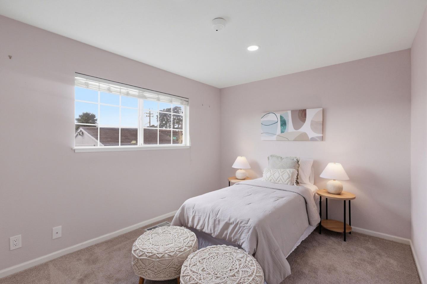 Detail Gallery Image 19 of 36 For 423 Montecito Ave, El Granada,  CA 94018 - 3 Beds | 2 Baths