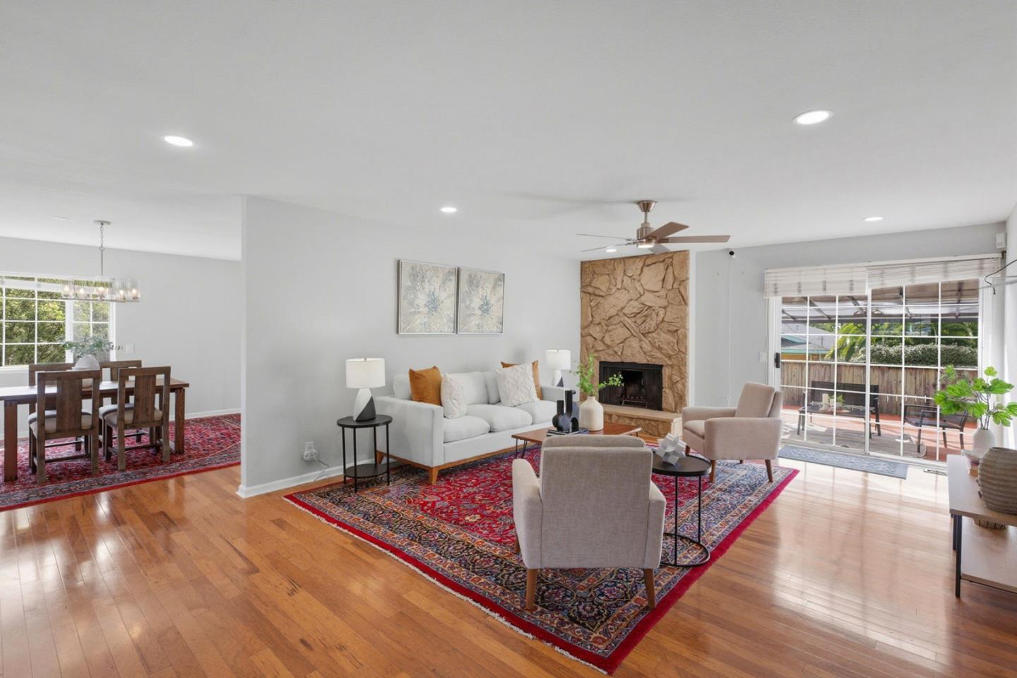 Detail Gallery Image 9 of 36 For 423 Montecito Ave, El Granada,  CA 94018 - 3 Beds | 2 Baths