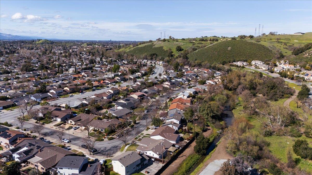 Detail Gallery Image 51 of 57 For 951 Wallace Dr, San Jose,  CA 95120 - 4 Beds | 2 Baths