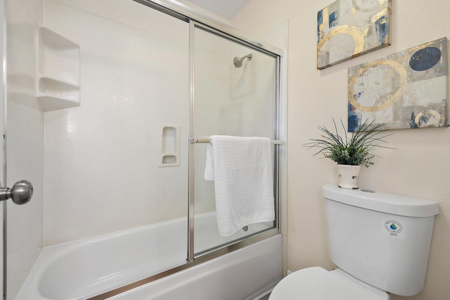 Detail Gallery Image 22 of 37 For 3267 Woodmere Dr, San Jose,  CA 95136 - 4 Beds | 3 Baths