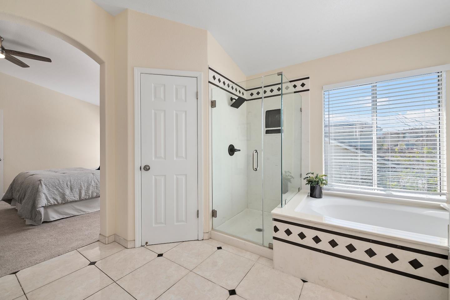 Detail Gallery Image 27 of 37 For 3267 Woodmere Dr, San Jose,  CA 95136 - 4 Beds | 3 Baths