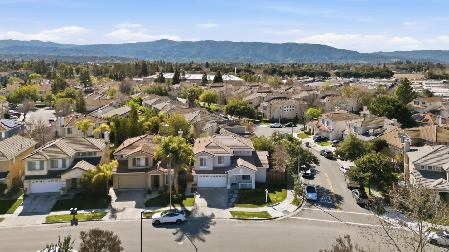 Detail Gallery Image 34 of 37 For 3267 Woodmere Dr, San Jose,  CA 95136 - 4 Beds | 3 Baths
