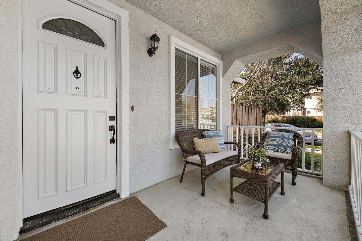 Detail Gallery Image 4 of 37 For 3267 Woodmere Dr, San Jose,  CA 95136 - 4 Beds | 3 Baths