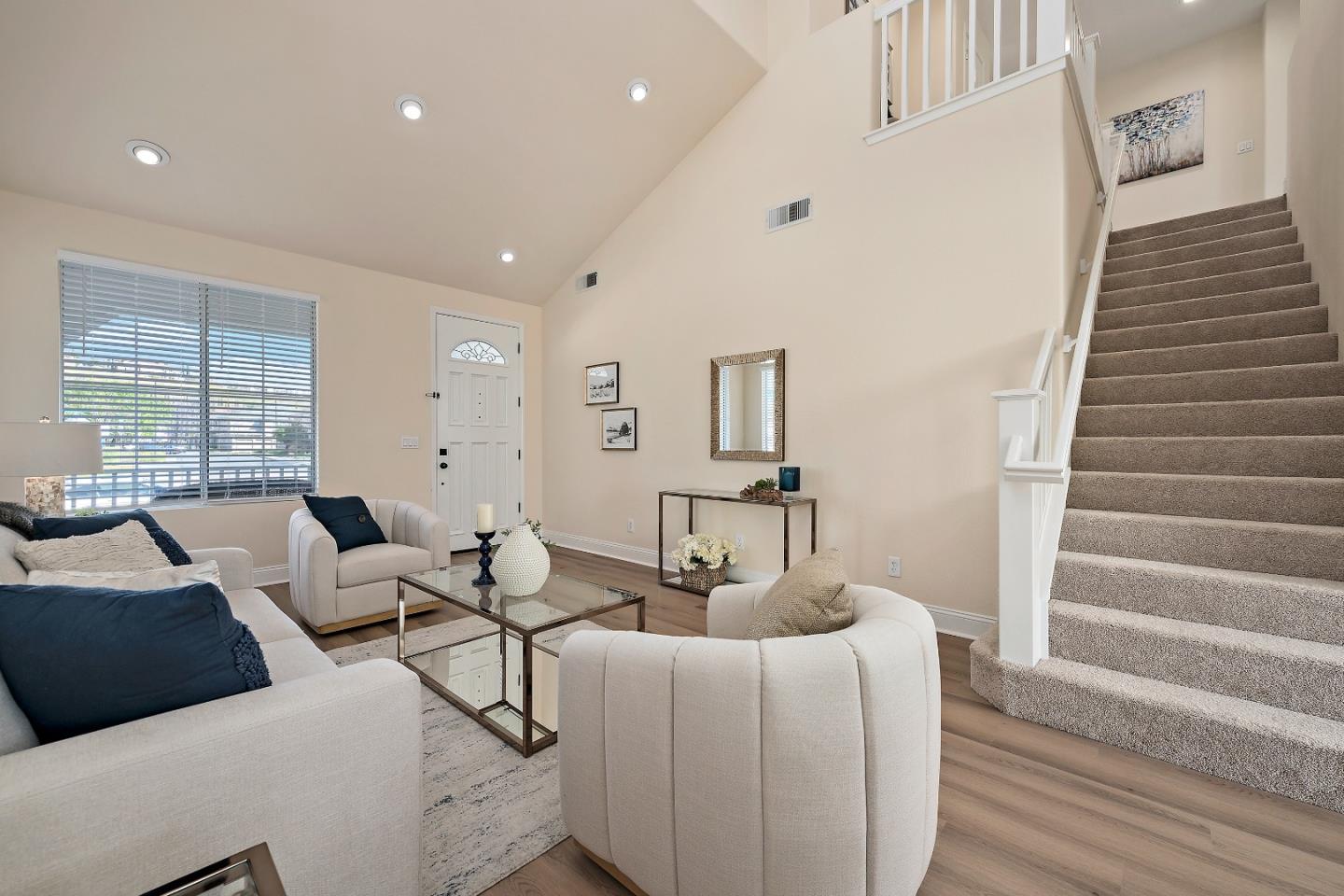 Detail Gallery Image 7 of 37 For 3267 Woodmere Dr, San Jose,  CA 95136 - 4 Beds | 3 Baths