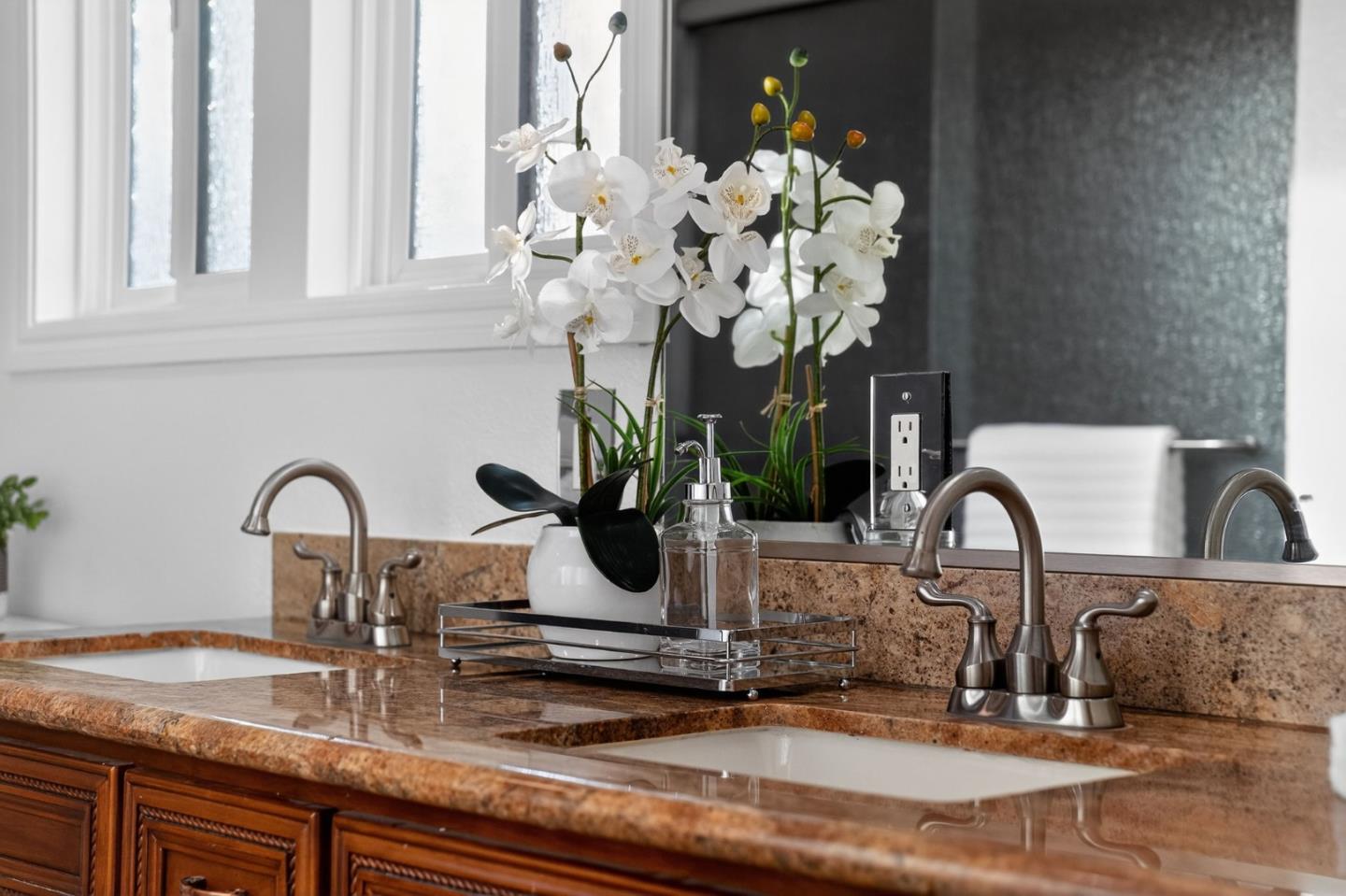 Detail Gallery Image 31 of 59 For 4110 Casa Grande Way, San Jose,  CA 95118 - 5 Beds | 2/1 Baths