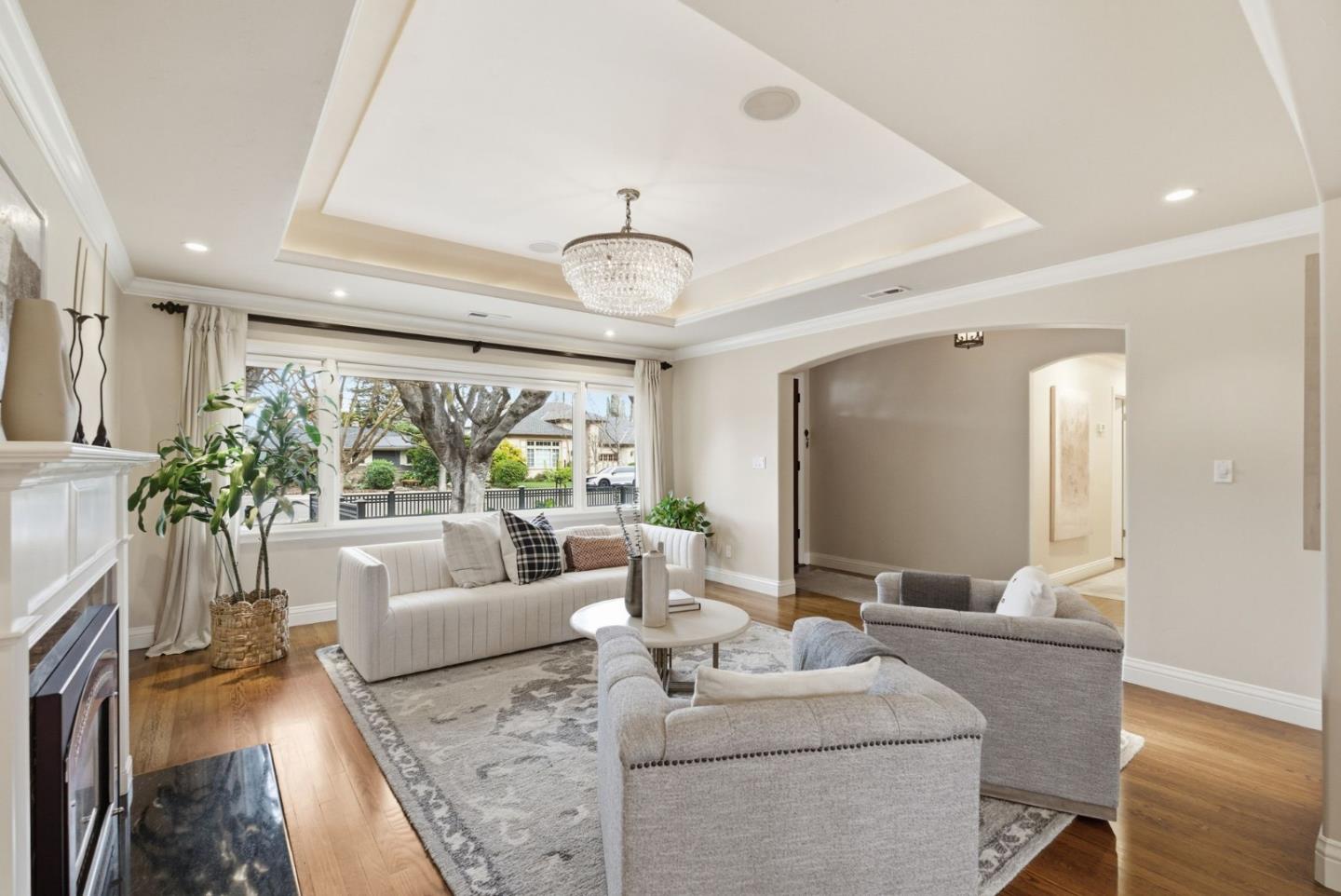 Detail Gallery Image 11 of 76 For 1971 James Pl, San Jose,  CA 95125 - 4 Beds | 3 Baths