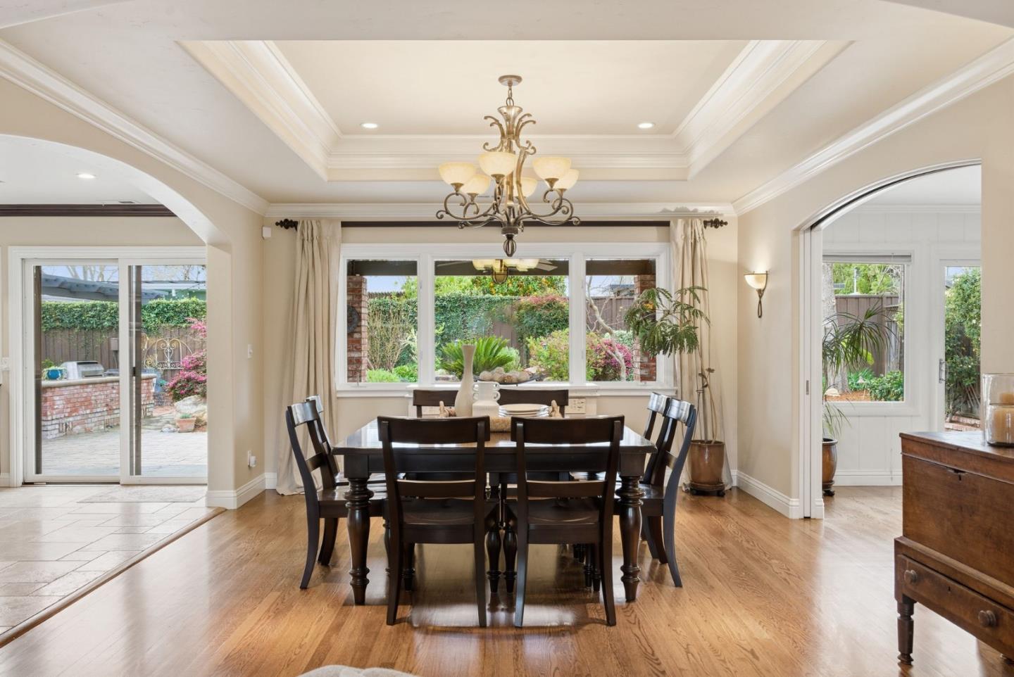 Detail Gallery Image 12 of 76 For 1971 James Pl, San Jose,  CA 95125 - 4 Beds | 3 Baths