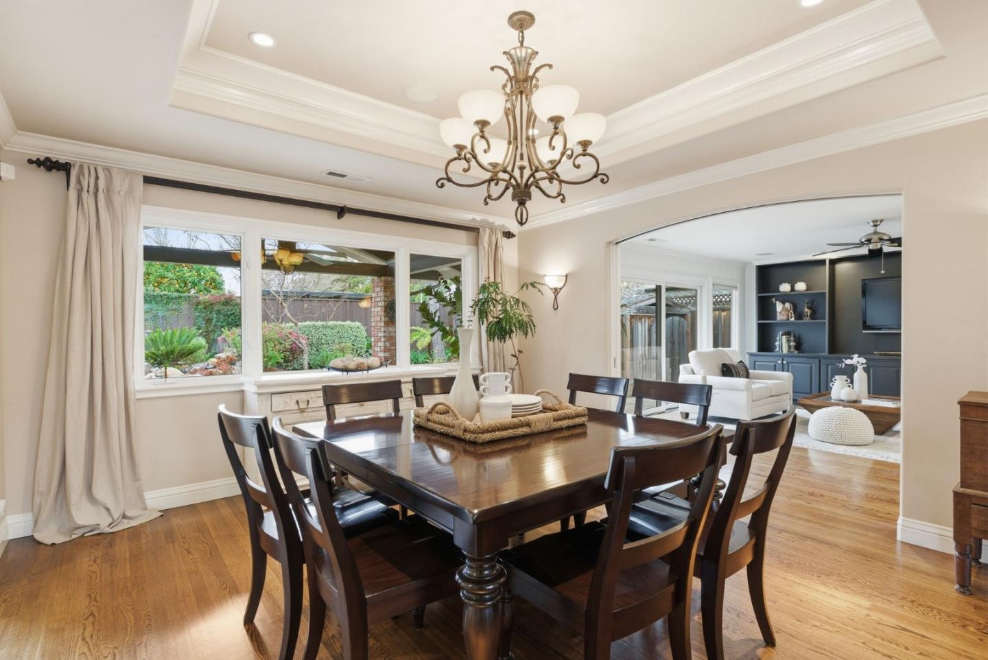 Detail Gallery Image 13 of 76 For 1971 James Pl, San Jose,  CA 95125 - 4 Beds | 3 Baths