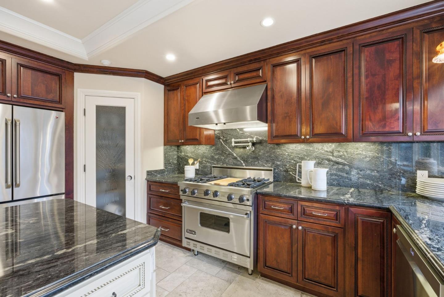 Detail Gallery Image 16 of 76 For 1971 James Pl, San Jose,  CA 95125 - 4 Beds | 3 Baths