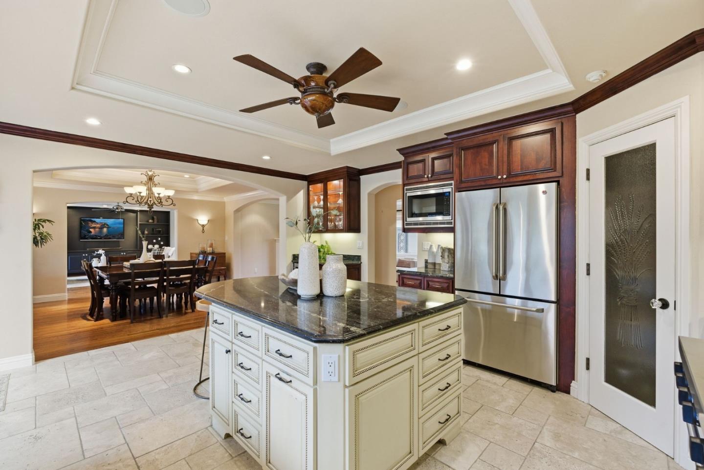 Detail Gallery Image 18 of 76 For 1971 James Pl, San Jose,  CA 95125 - 4 Beds | 3 Baths