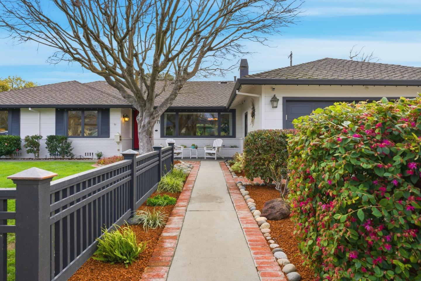 Detail Gallery Image 3 of 76 For 1971 James Pl, San Jose,  CA 95125 - 4 Beds | 3 Baths