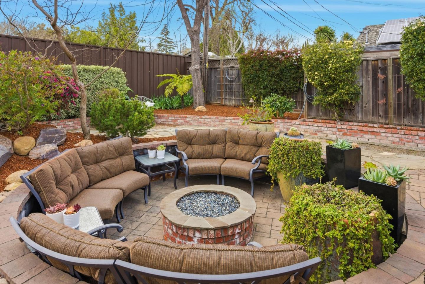 Detail Gallery Image 47 of 76 For 1971 James Pl, San Jose,  CA 95125 - 4 Beds | 3 Baths