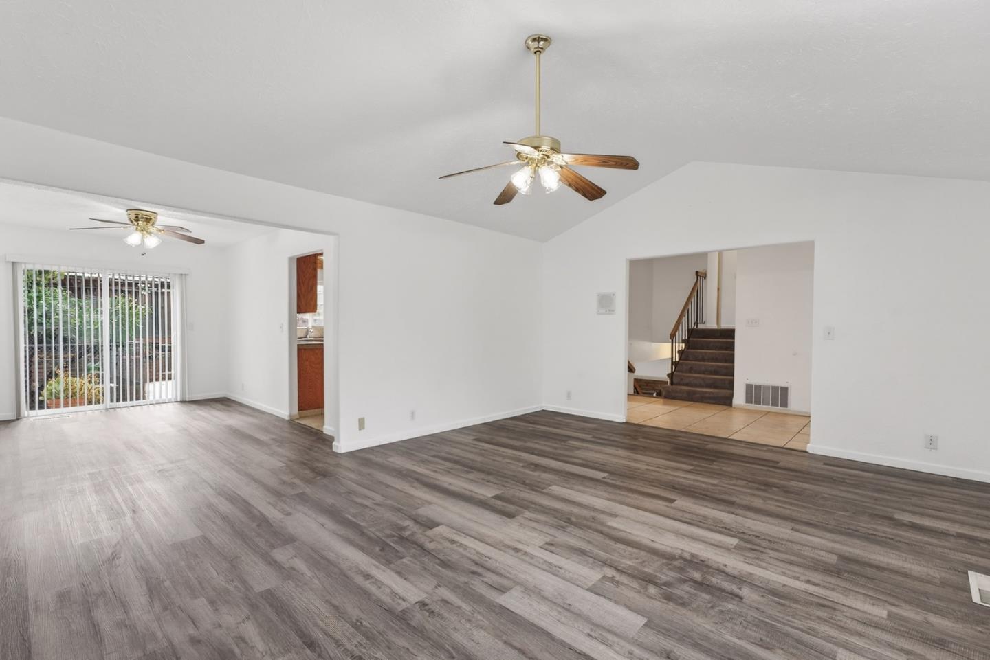 Detail Gallery Image 7 of 32 For 3352 San Rivas Dr, San Jose,  CA 95148 - 3 Beds | 2/1 Baths