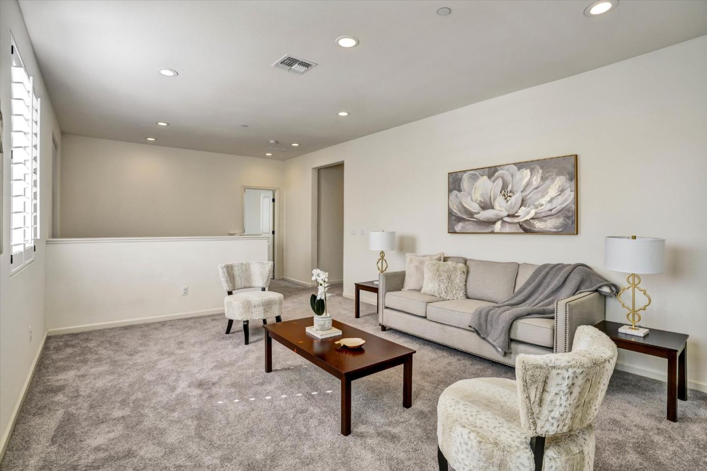 Detail Gallery Image 15 of 42 For 790 Appaloosa Way, Hollister,  CA 95023 - 4 Beds | 2/1 Baths