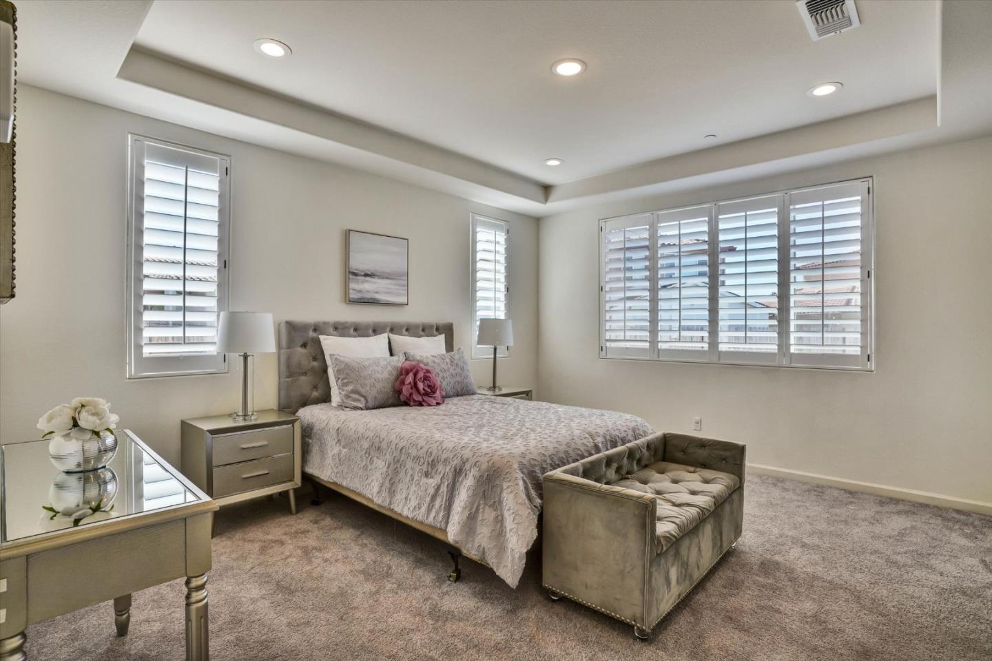 Detail Gallery Image 17 of 42 For 790 Appaloosa Way, Hollister,  CA 95023 - 4 Beds | 2/1 Baths