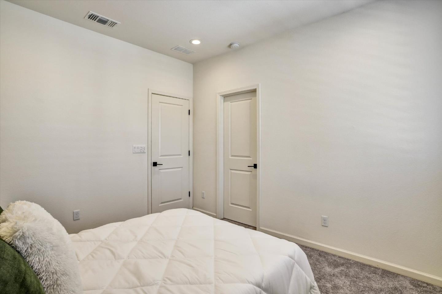 Detail Gallery Image 25 of 42 For 790 Appaloosa Way, Hollister,  CA 95023 - 4 Beds | 2/1 Baths