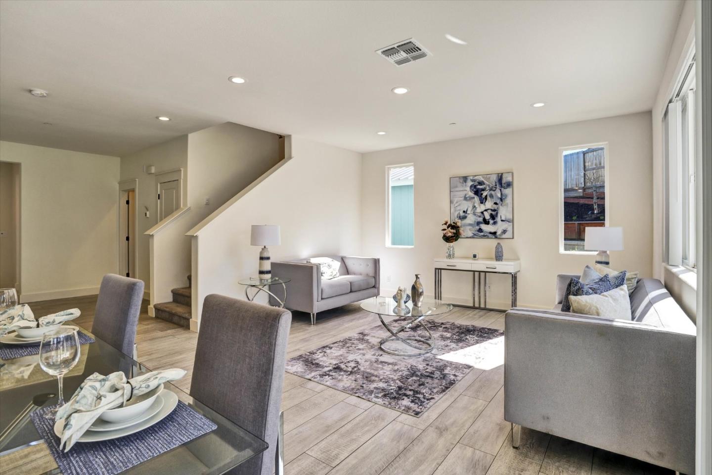 Detail Gallery Image 5 of 42 For 790 Appaloosa Way, Hollister,  CA 95023 - 4 Beds | 2/1 Baths