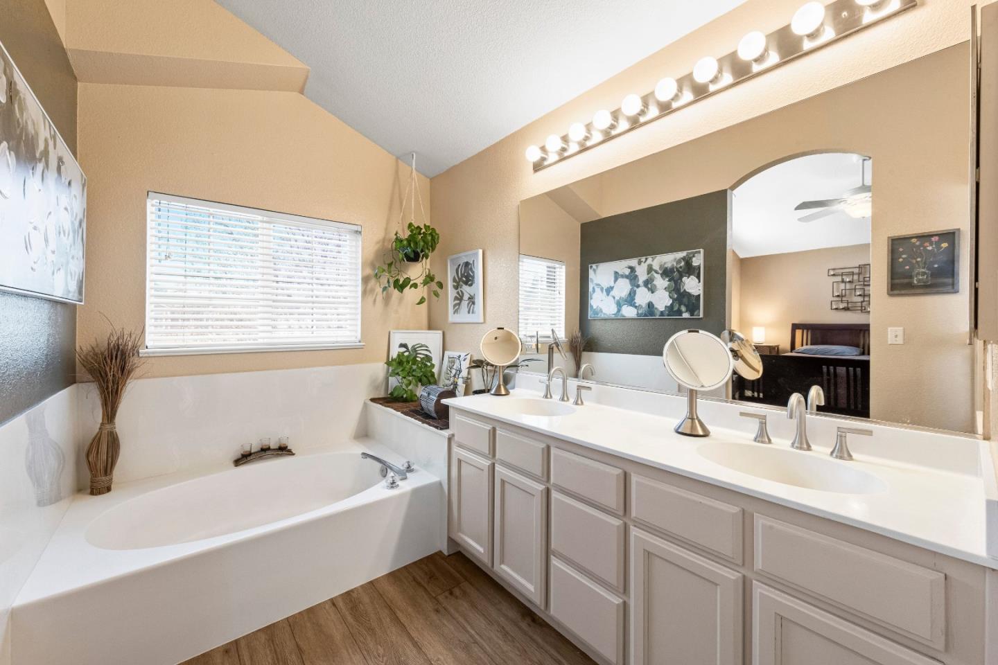 Detail Gallery Image 42 of 67 For 9400 Benbow Dr, Gilroy,  CA 95020 - 3 Beds | 2/1 Baths