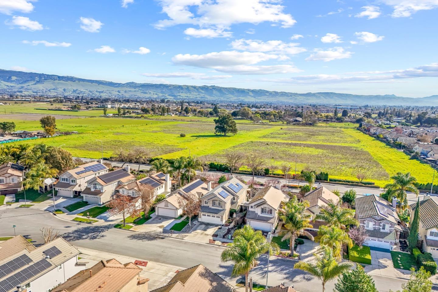 Detail Gallery Image 60 of 67 For 9400 Benbow Dr, Gilroy,  CA 95020 - 3 Beds | 2/1 Baths
