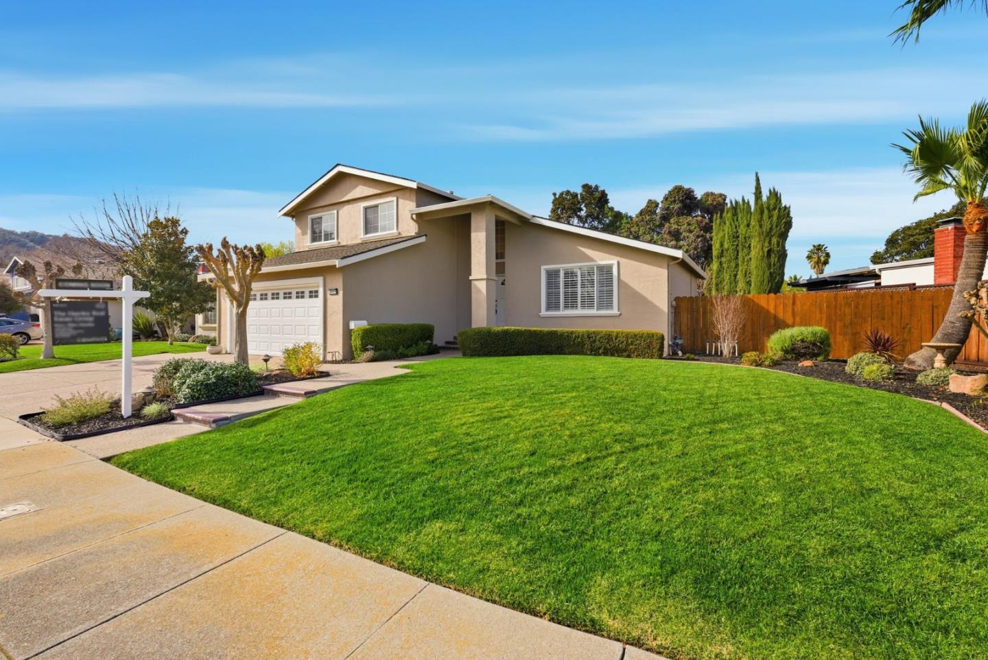 Detail Gallery Image 3 of 47 For 3641 Shenandoah Ct, Pleasanton,  CA 94588 - 3 Beds | 2/1 Baths