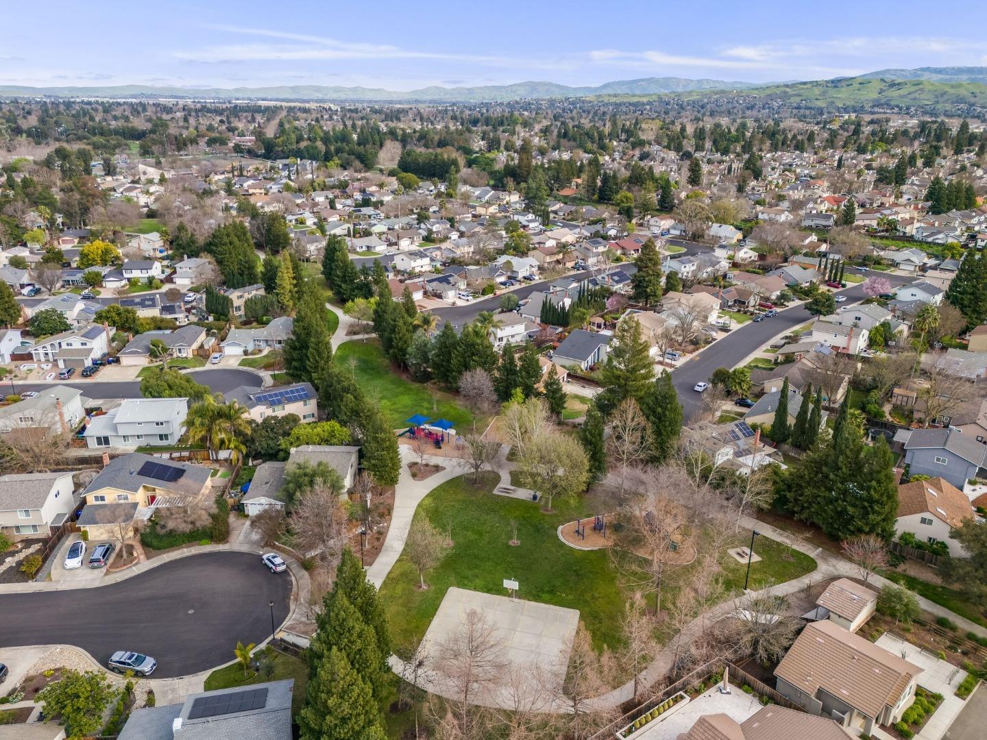 Detail Gallery Image 42 of 47 For 3641 Shenandoah Ct, Pleasanton,  CA 94588 - 3 Beds | 2/1 Baths