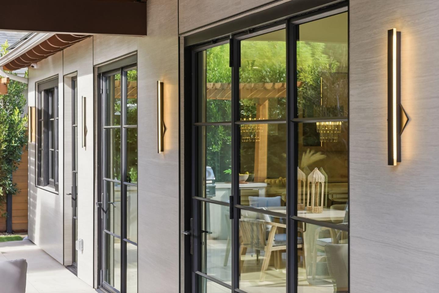 Detail Gallery Image 11 of 87 For 265 Coleridge Ave, Palo Alto,  CA 94301 - 6 Beds | 6/2 Baths