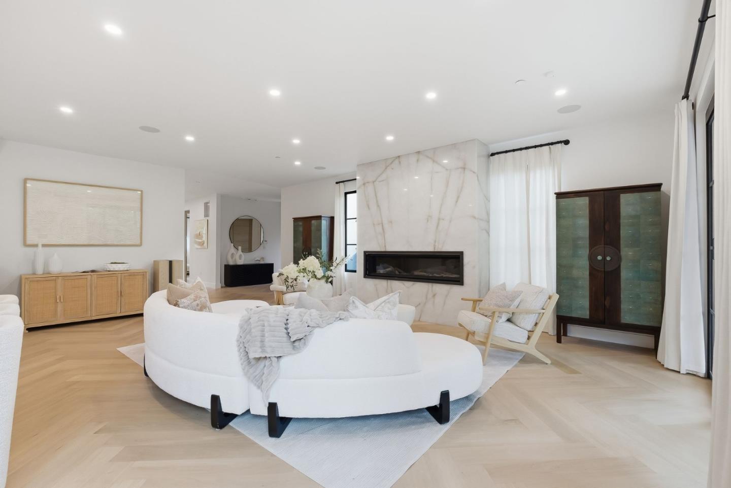 Detail Gallery Image 13 of 87 For 265 Coleridge Ave, Palo Alto,  CA 94301 - 6 Beds | 6/2 Baths