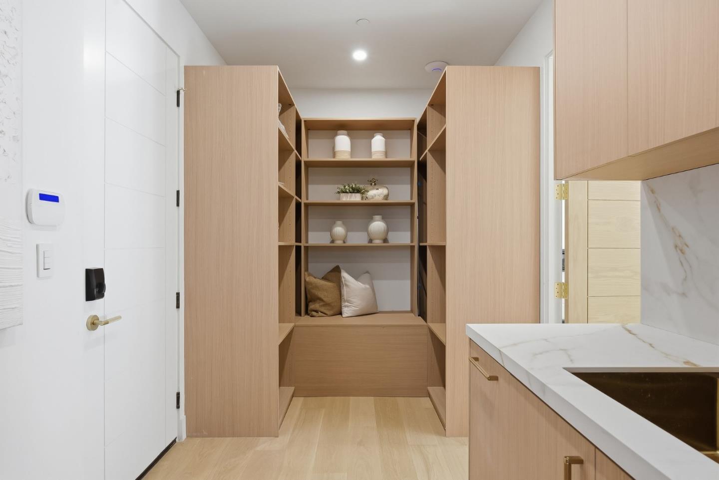 Detail Gallery Image 31 of 87 For 265 Coleridge Ave, Palo Alto,  CA 94301 - 6 Beds | 6/2 Baths