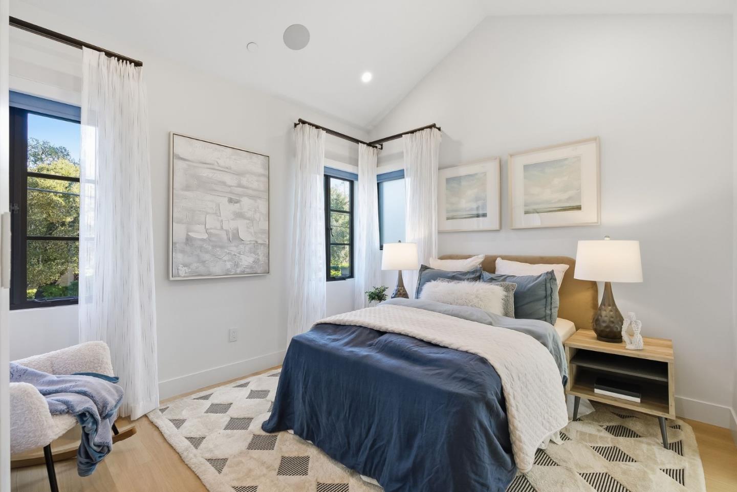 Detail Gallery Image 36 of 87 For 265 Coleridge Ave, Palo Alto,  CA 94301 - 6 Beds | 6/2 Baths