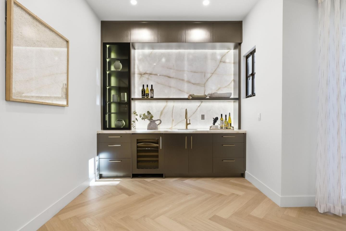 Detail Gallery Image 46 of 87 For 265 Coleridge Ave, Palo Alto,  CA 94301 - 6 Beds | 6/2 Baths