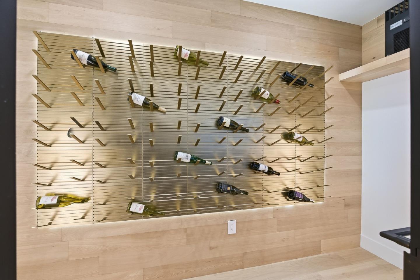 Detail Gallery Image 55 of 87 For 265 Coleridge Ave, Palo Alto,  CA 94301 - 6 Beds | 6/2 Baths