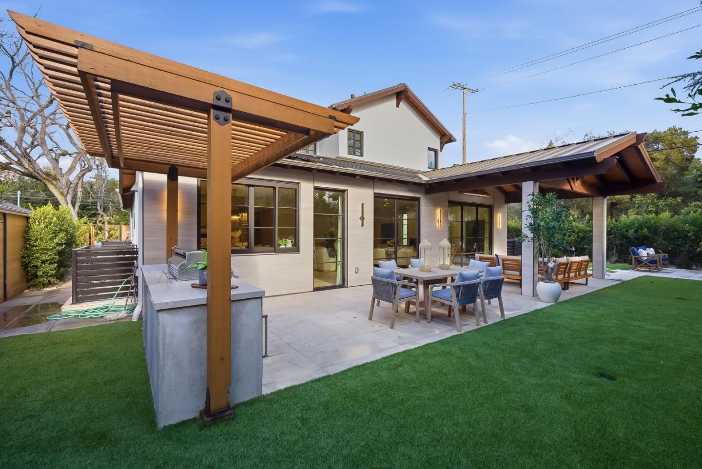 Detail Gallery Image 64 of 87 For 265 Coleridge Ave, Palo Alto,  CA 94301 - 6 Beds | 6/2 Baths