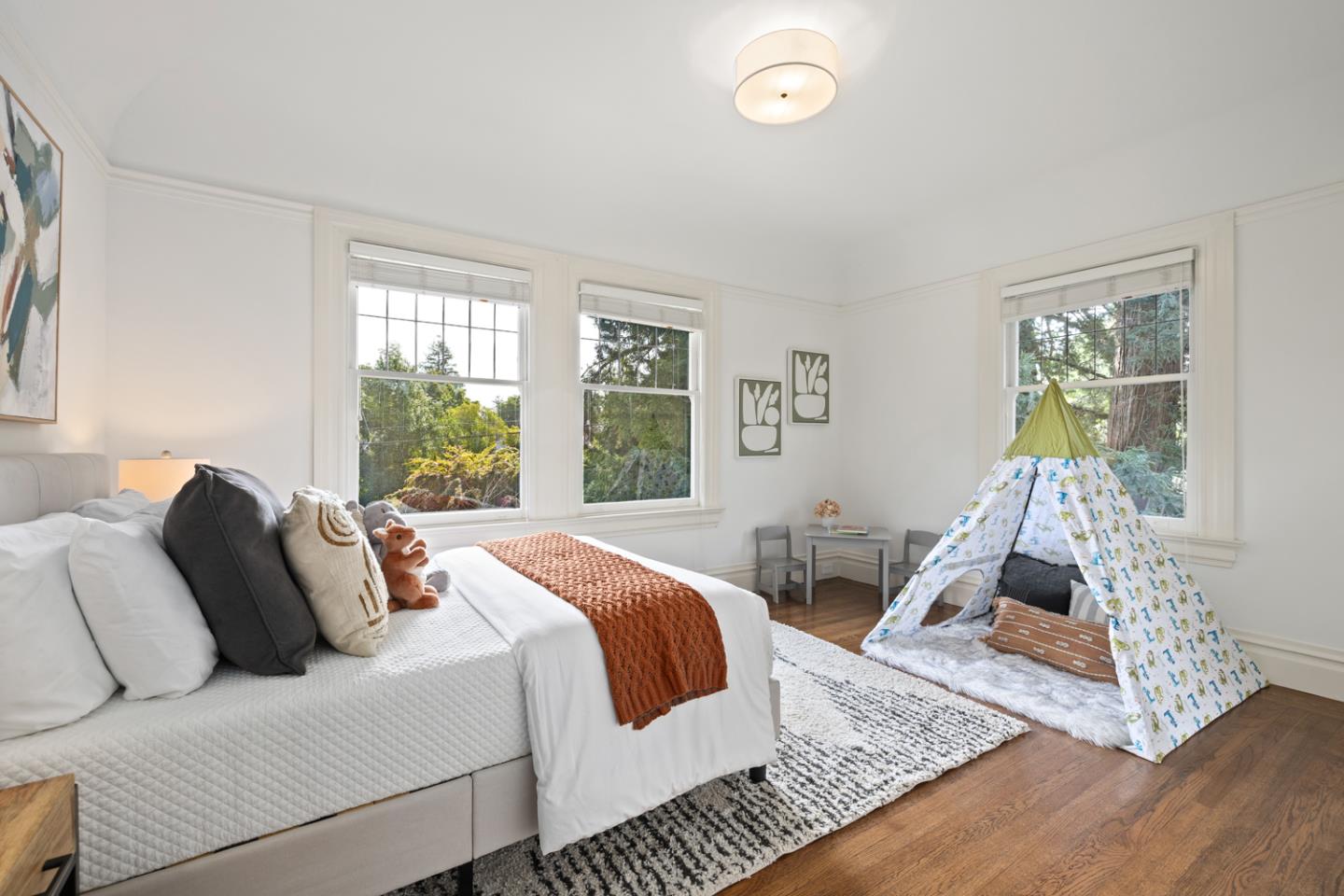 Detail Gallery Image 32 of 47 For 124 W Poplar Ave, San Mateo,  CA 94402 - 4 Beds | 3/2 Baths