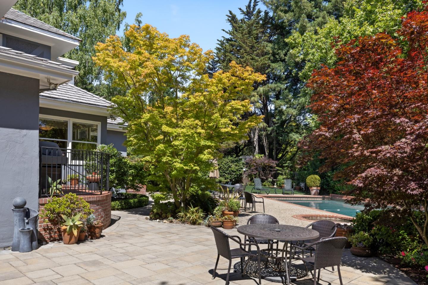 Detail Gallery Image 37 of 47 For 124 W Poplar Ave, San Mateo,  CA 94402 - 4 Beds | 3/2 Baths