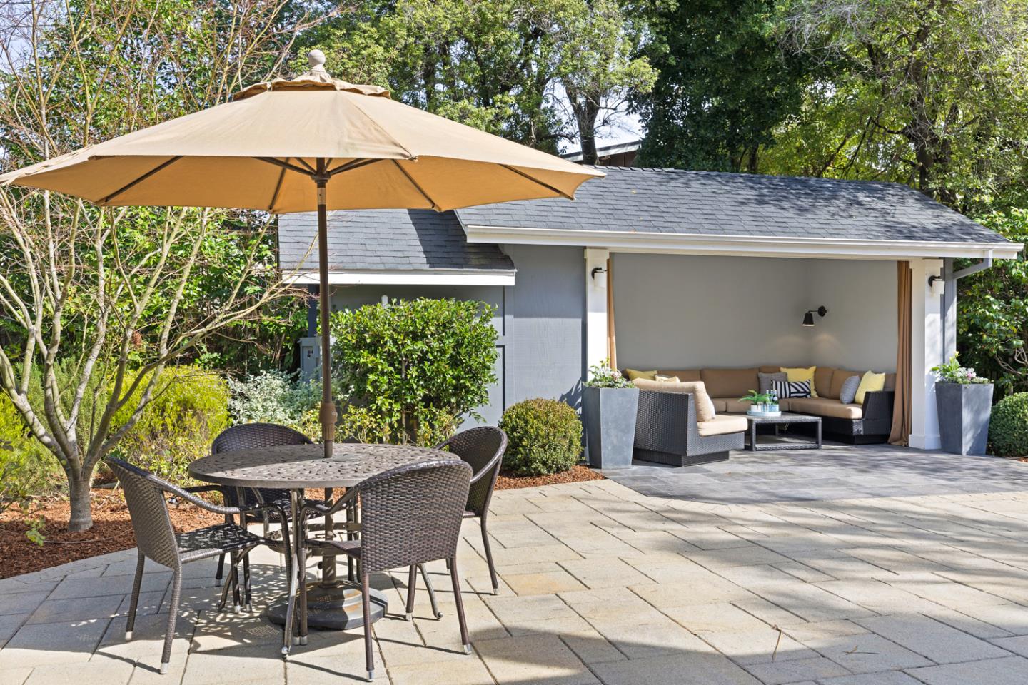 Detail Gallery Image 41 of 47 For 124 W Poplar Ave, San Mateo,  CA 94402 - 4 Beds | 3/2 Baths