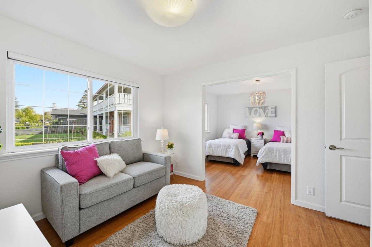 Detail Gallery Image 28 of 62 For 2784 Doverton Sq, Mountain View,  CA 94040 - 6 Beds | 4 Baths