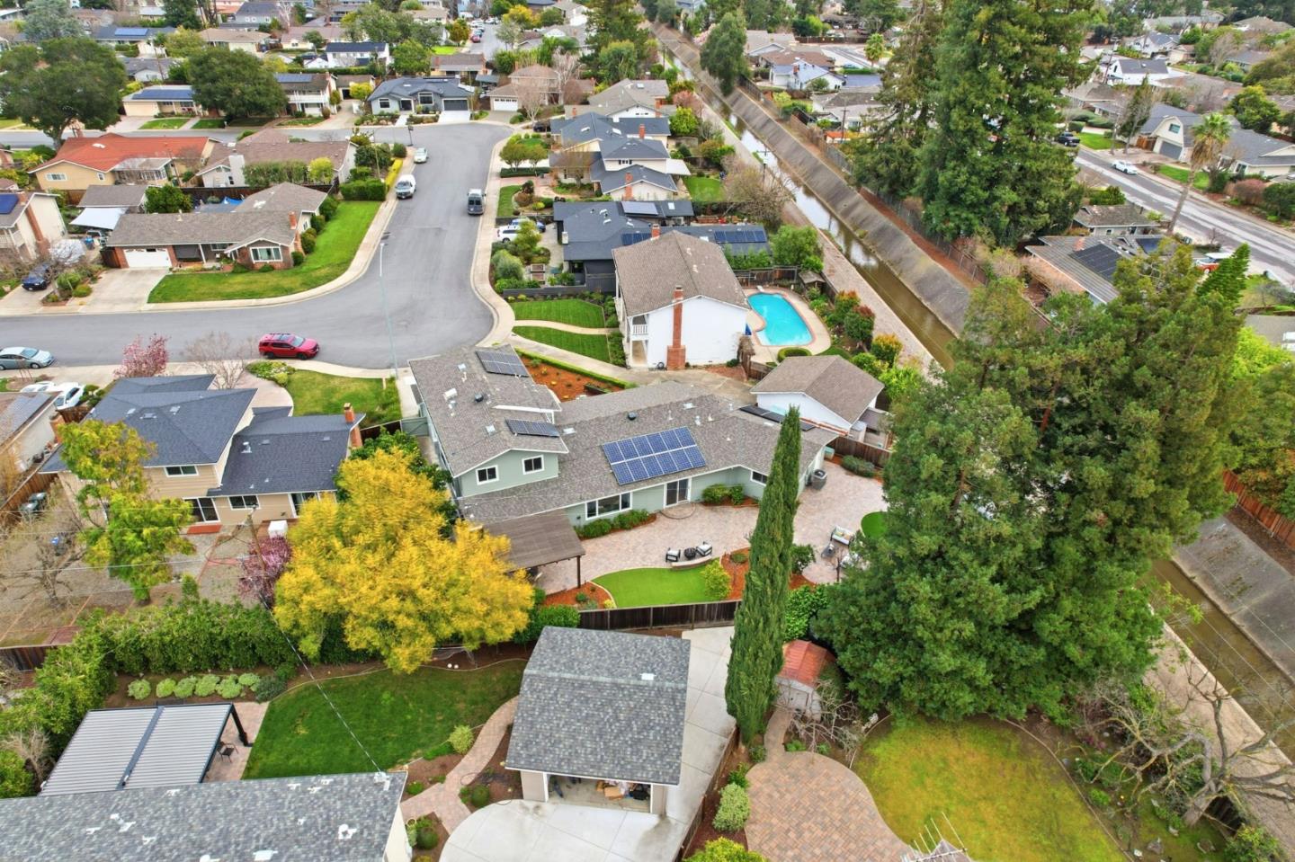 Detail Gallery Image 50 of 62 For 2784 Doverton Sq, Mountain View,  CA 94040 - 6 Beds | 4 Baths