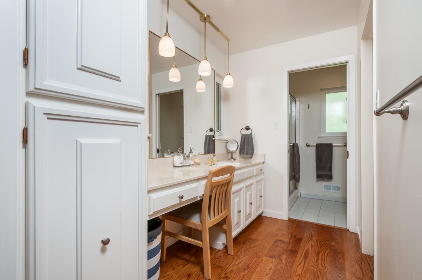 Detail Gallery Image 8 of 12 For 3032 Brittan Ave, San Carlos,  CA 94070 - 3 Beds | 2/1 Baths